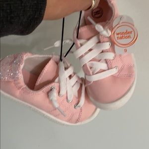 Toddler Pink tennis shoes